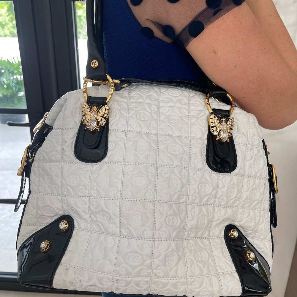 Extra pictures with measurements of Italian purse